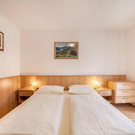 Parigger Apt Zirbe Racines Bagian luar foto